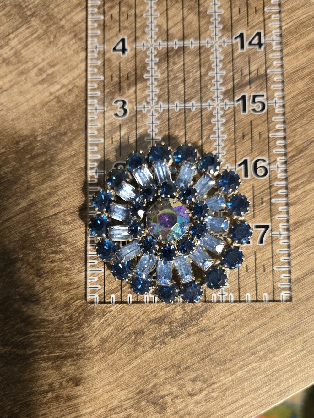 Mid-Century Multi-Tier Blue Aurora Borealis Rhinestone Statement Brooch Pendant - Picture 4 of 6